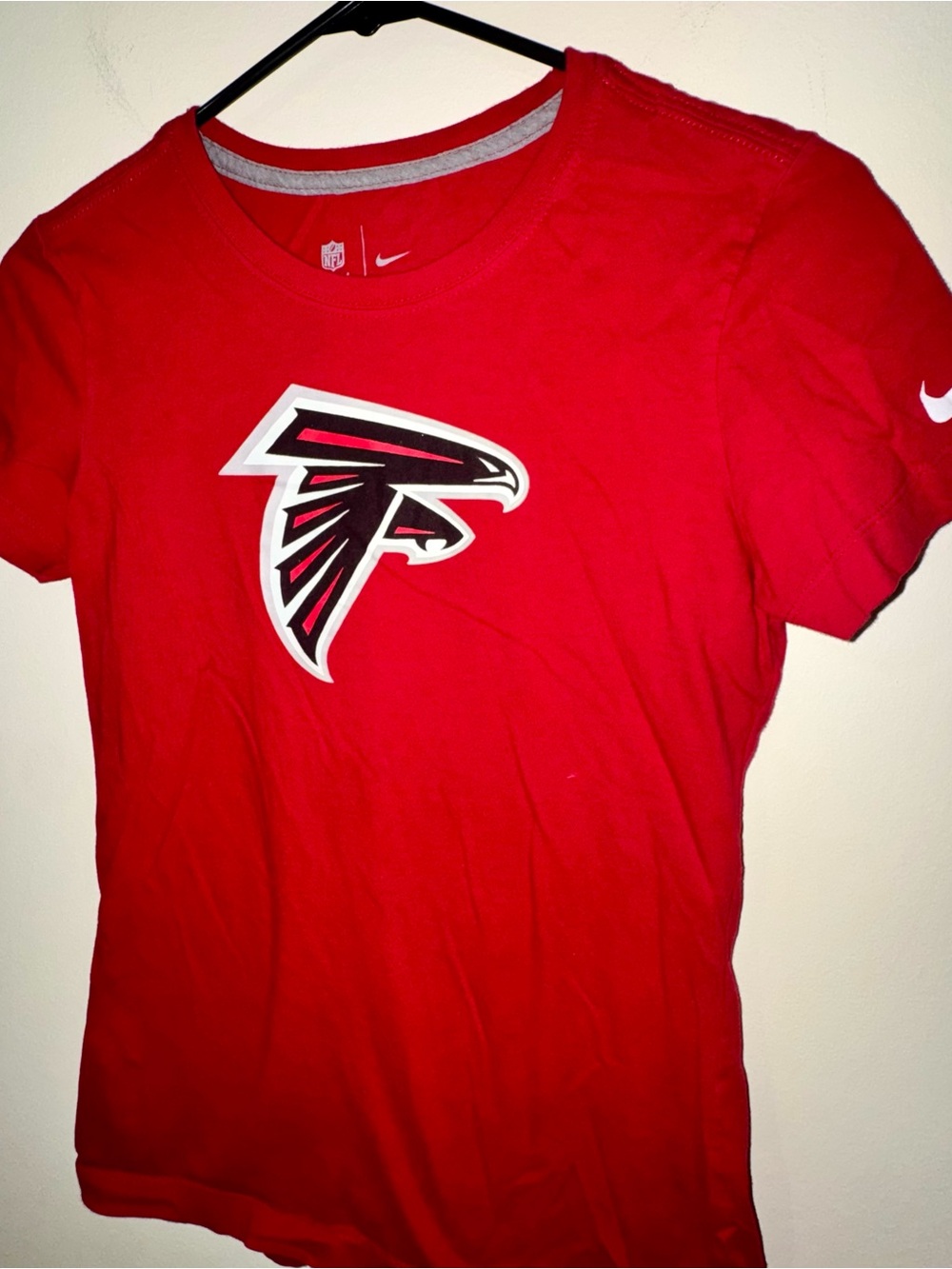 Nike Atlanta Falcons "Matt Ryan #2" Women's Fit Jersey Style Tee - Picture 4 of 8